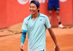 中巡赛小组赛收官赛惊现退赛潮，施晗(hán)崔杰杀进四强