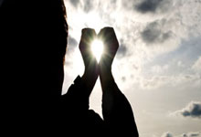 2025英雄联盟全球縂(zǒng)決(jué)賽(sài)开启，多家院线将直播賽(sài)事(shì)