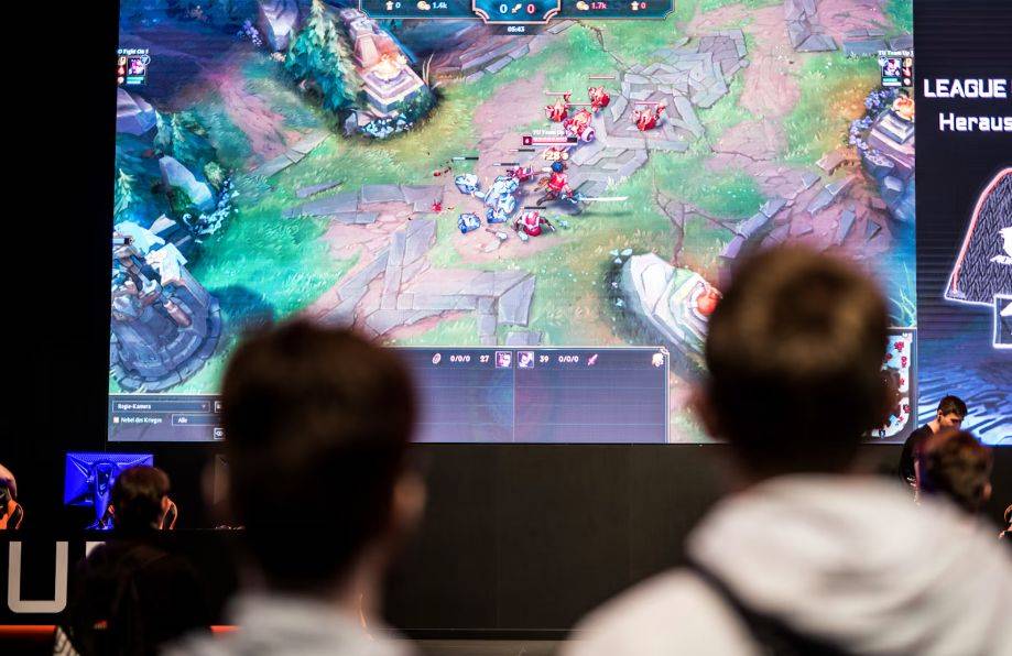 LOL入選(xuǎn)2026亚运会，中国队要如何组队