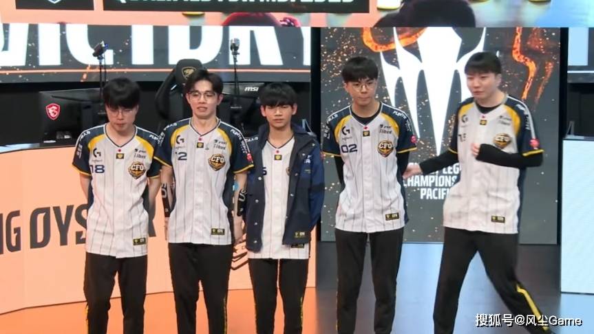 LOL全华班晋级世界赛！Karsa泪灑(sǎ)赛场，FoFo：我真(zhēn)的有罪？