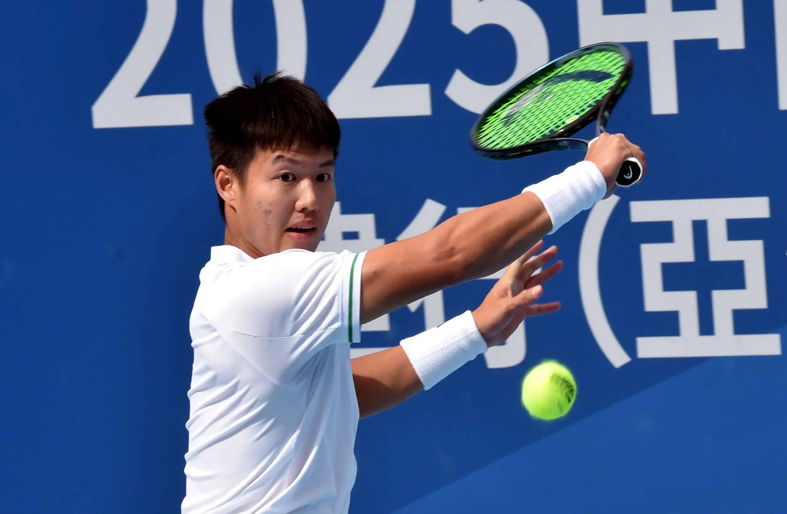 中巡赛小组赛收官赛惊现退赛潮,施晗(hán)崔杰杀进四强