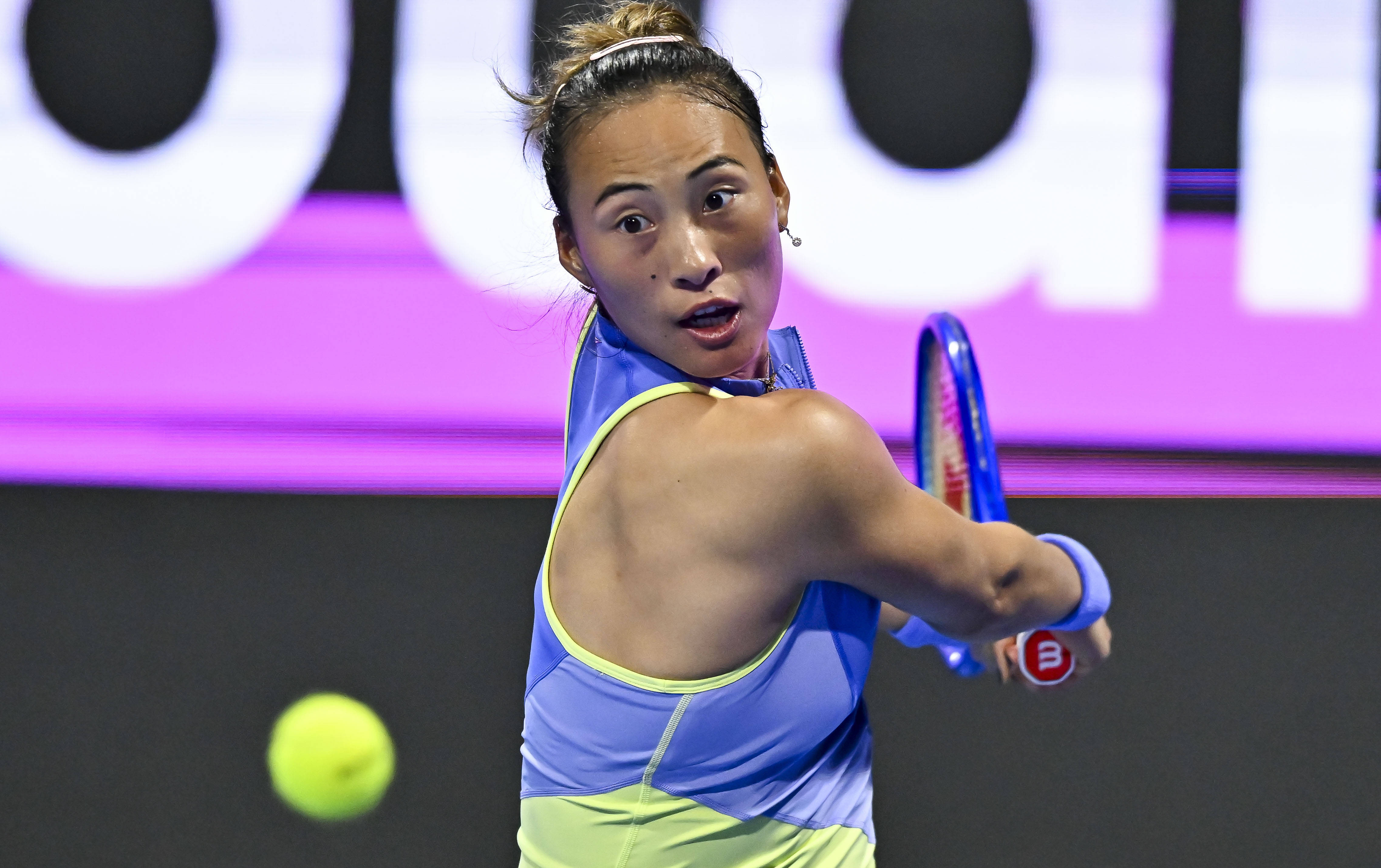 (体育)網(wǎng)球——WTA卡塔尔公开赛:郑钦文无缘八强